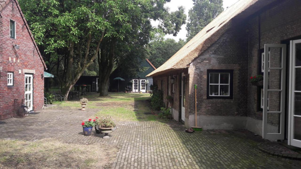 Farmer'S Suite Prinsenbeek Exterior photo