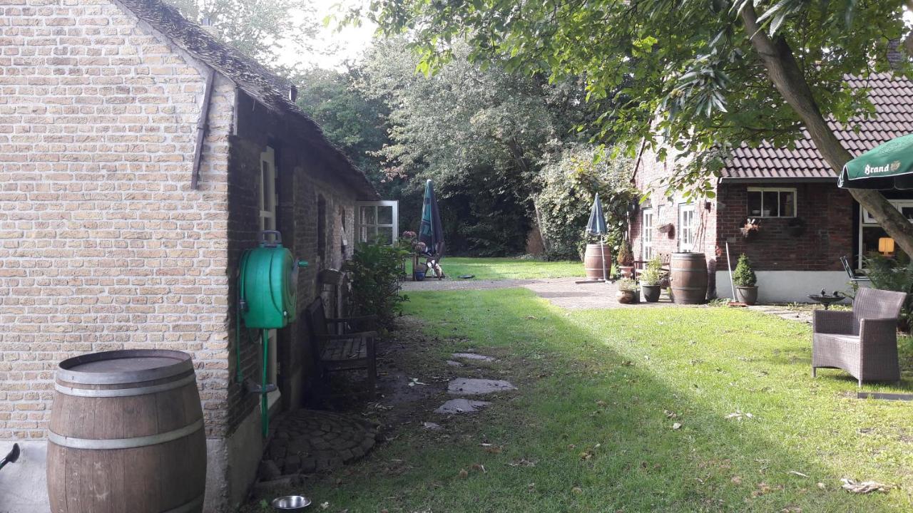 Farmer'S Suite Prinsenbeek Exterior photo